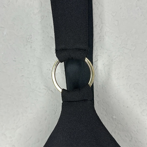 Guess Gathered Waist Surplice Neckline Stretch Little Black Dress Size 10 - Picture 3 of 16